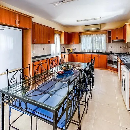 Ξενοδοχείο Fantastic With Private In Girne 4*